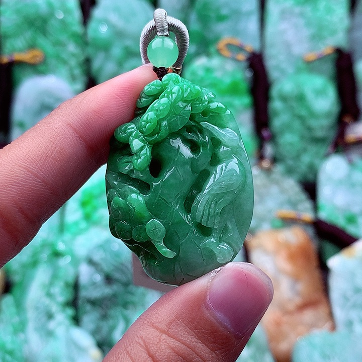 翡翠吊坠(不含链)未镶嵌