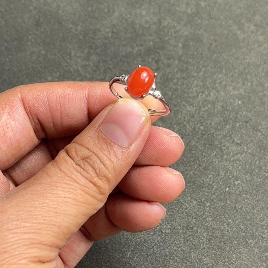 未镶嵌吊坠南红玛瑙