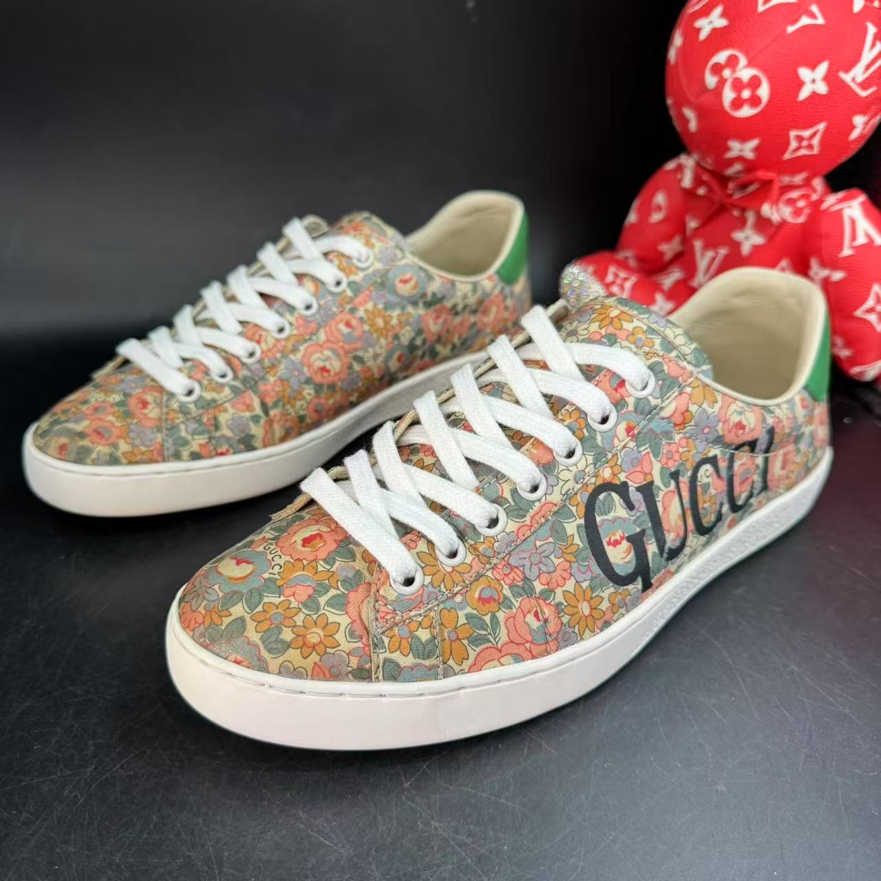 【AO福利】GUCCI/古驰 男士39.5欧码男士棕色花卉满印休闲板鞋ao471