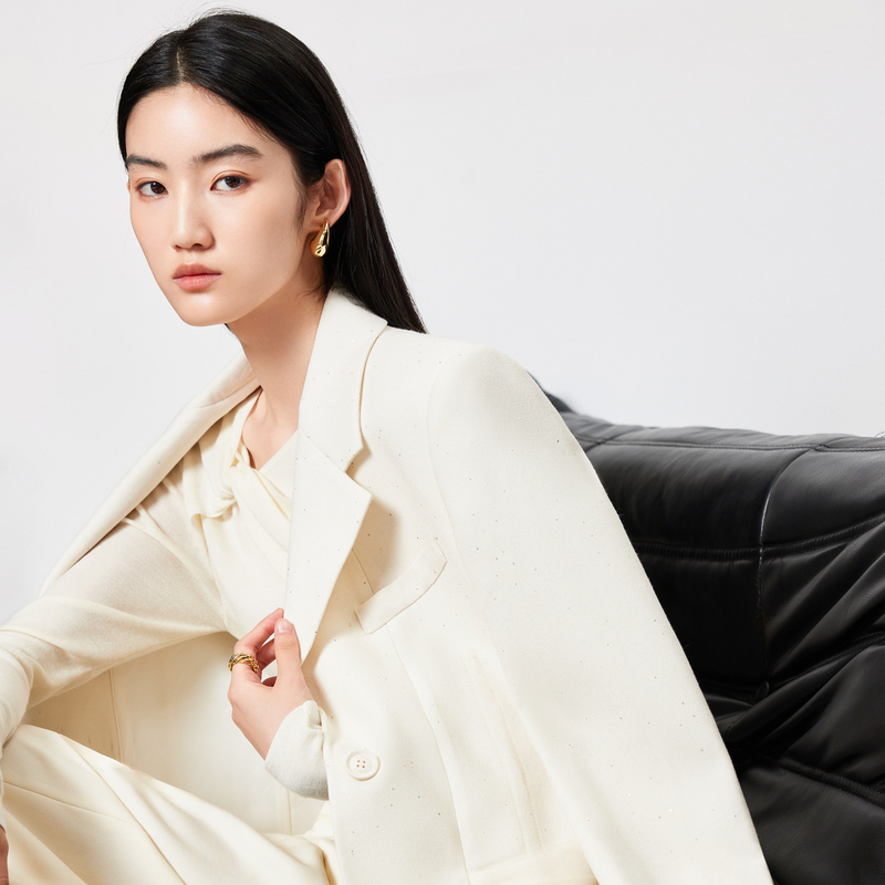 【商场同款】HPLY荷比俪春季新女廓形感搭配外套HME11520282-1T