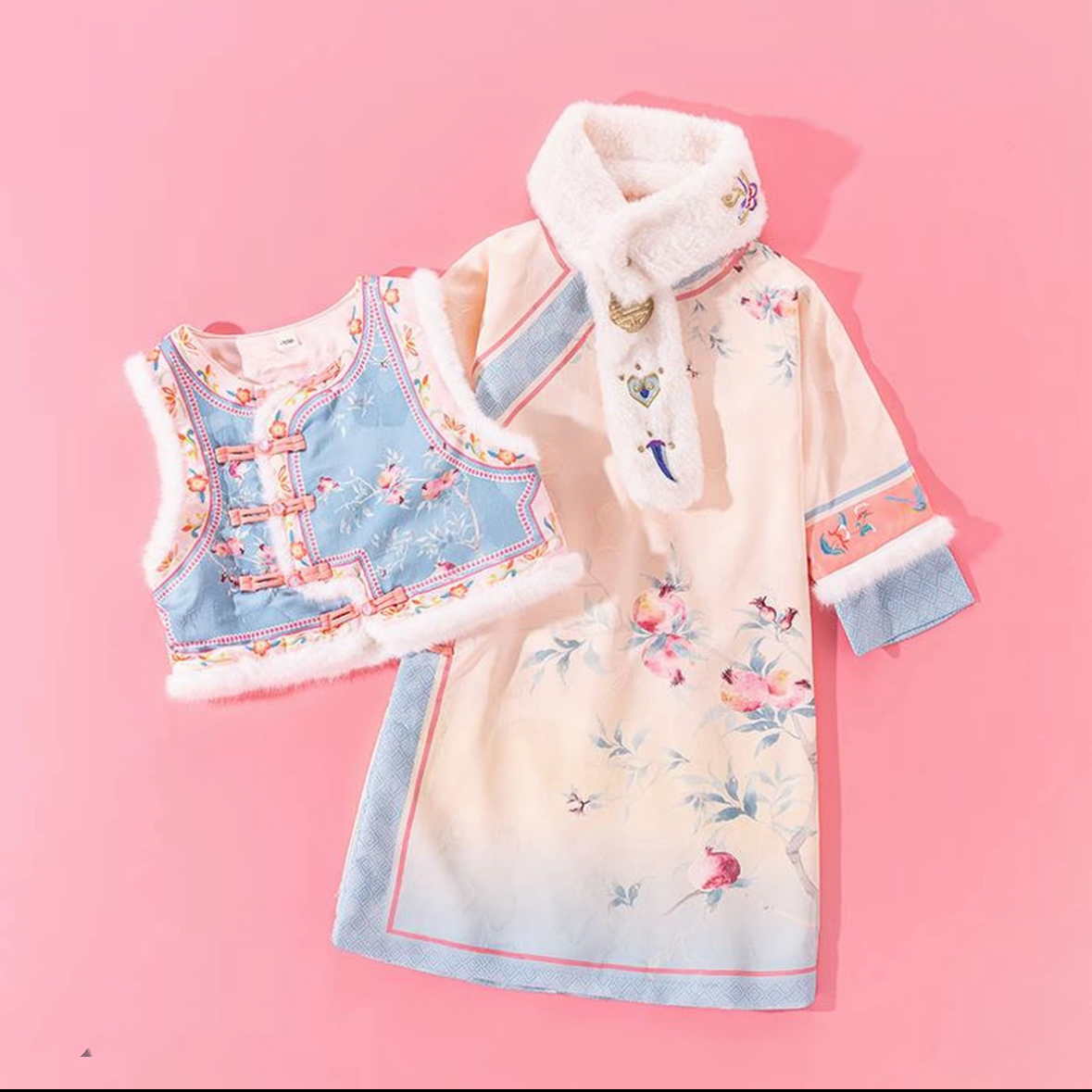 554哈哈家 女童冬季新款洋气古风加绒加厚汉服套装儿童格格服