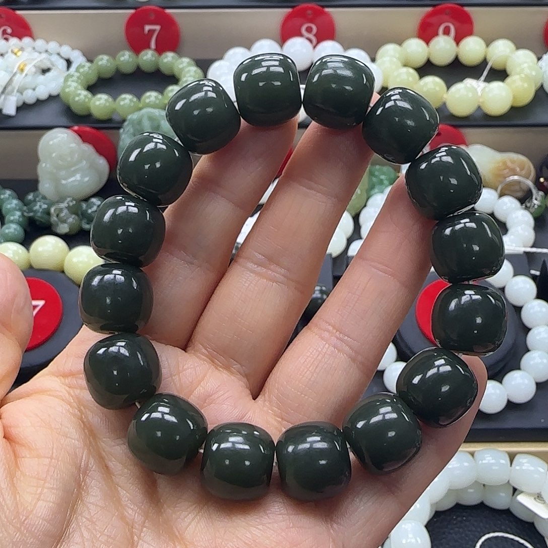 未镶嵌手链和田玉