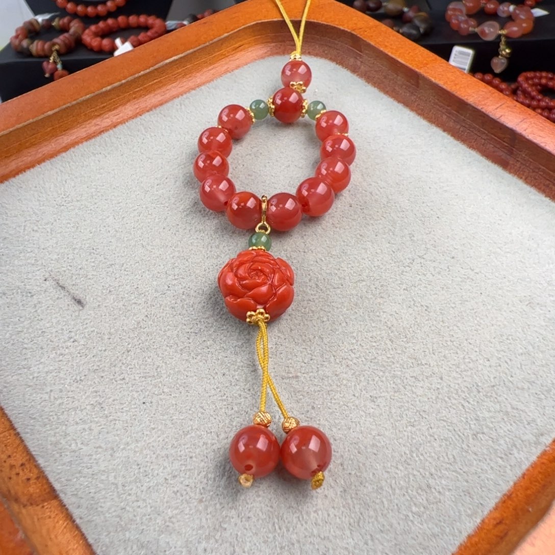 南红玛瑙未镶嵌（万能扣牡丹花手机挂6mm