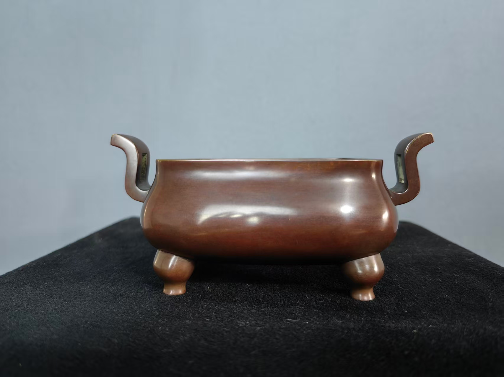 孙国老师四方官帽耳炉 仿宣德炉 双耳与炉腹形成优美弧形 收藏 