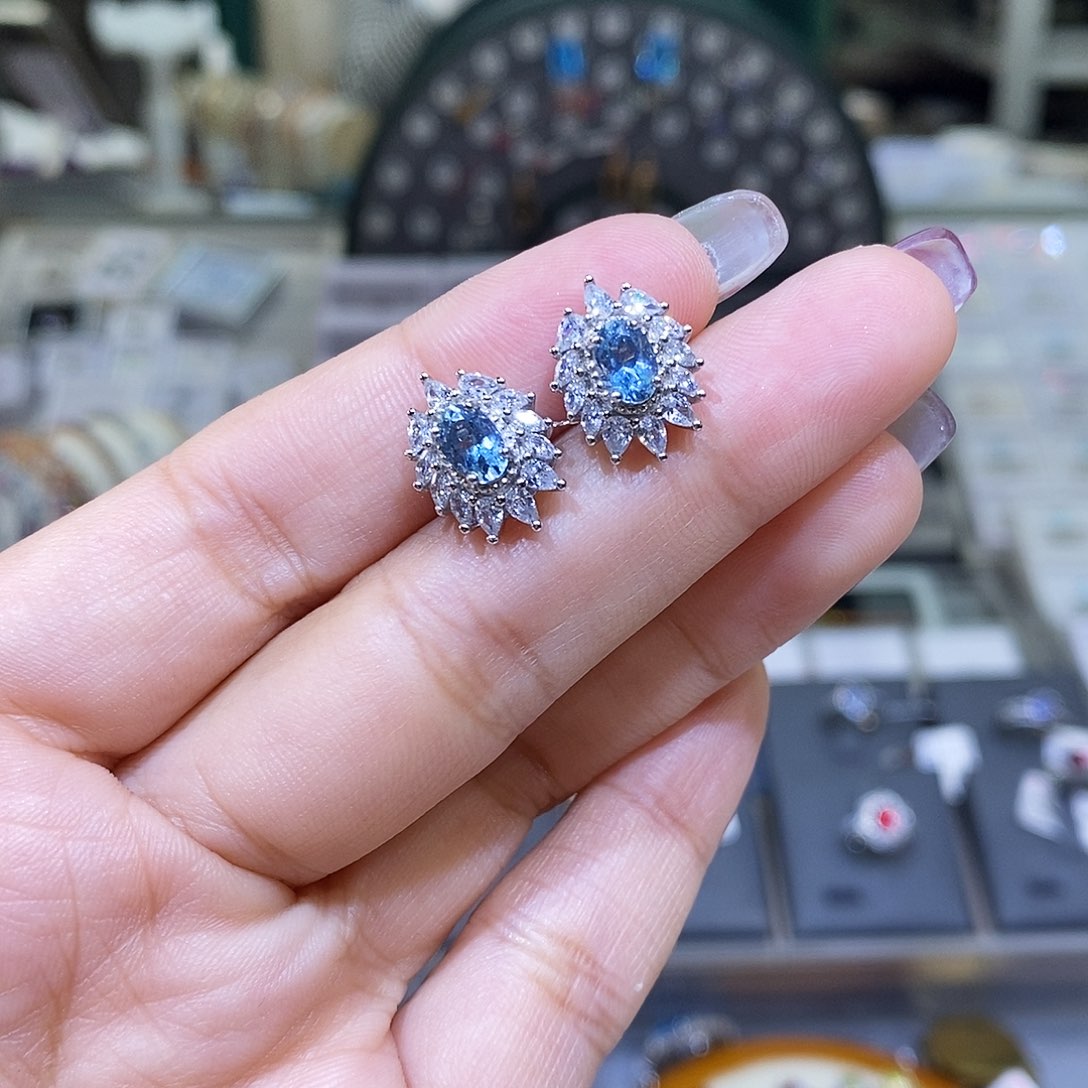 海蓝宝石耳饰银S925镶嵌天然圣玛利亚海蓝宝0.95克拉