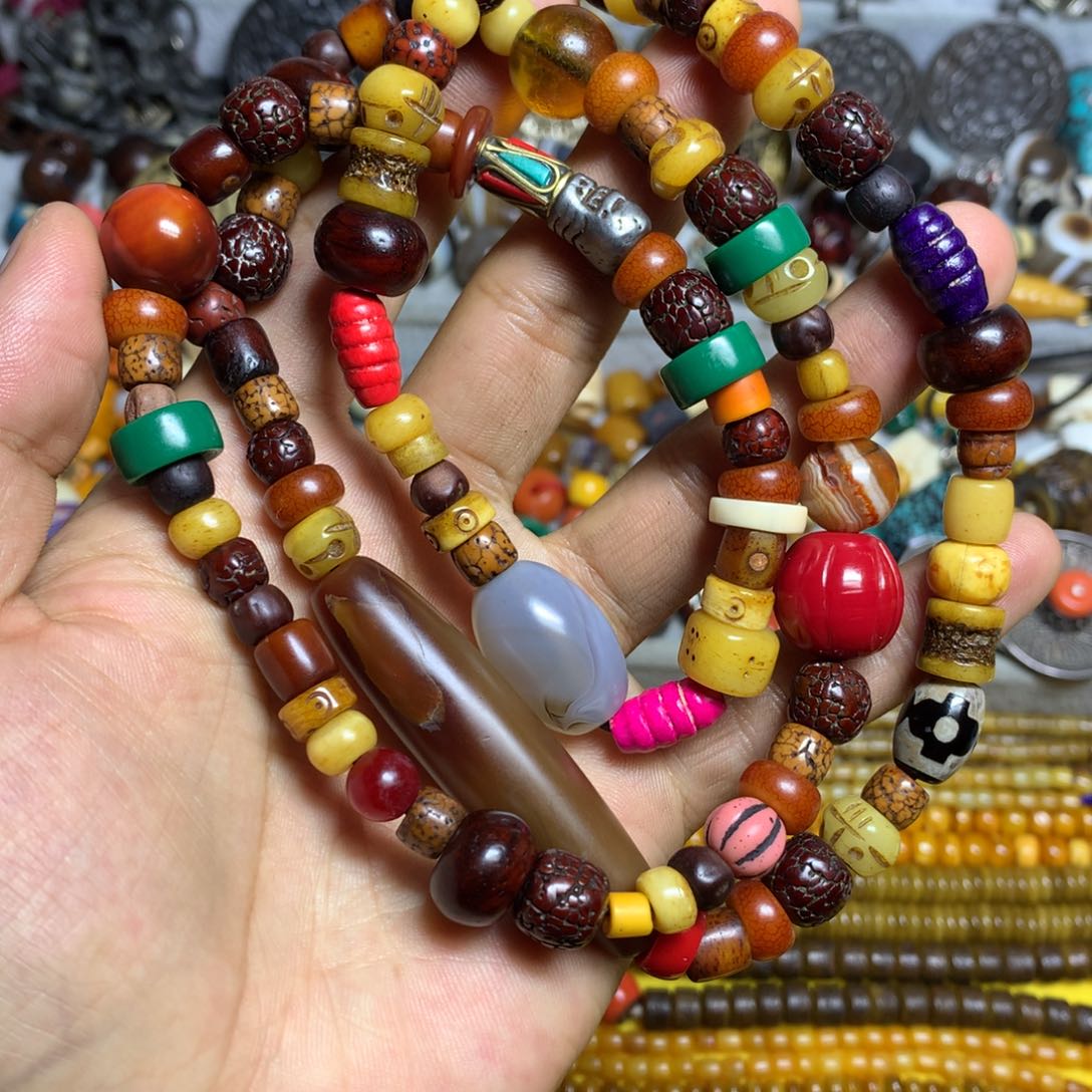 泥塑我是不是该打