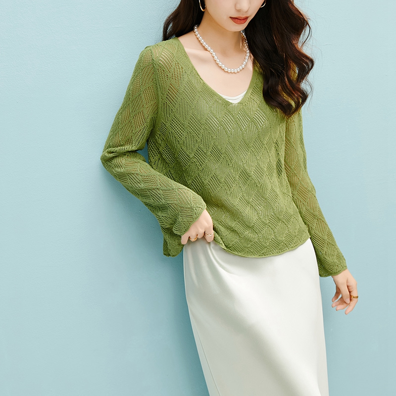 晚白【新品】2025夏上衣弹力V领针织罩衫女果香调穿搭25040269