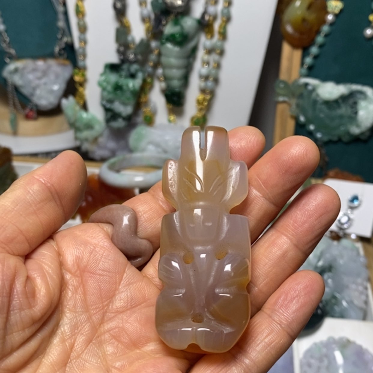 【闪购商品】蛇纹石玉吊坠未镶嵌