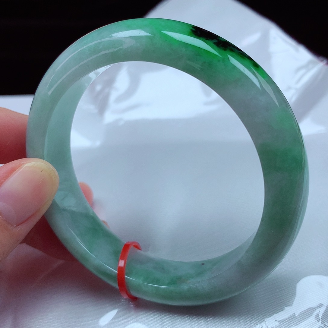 翡翠手镯未镶嵌57-58圈