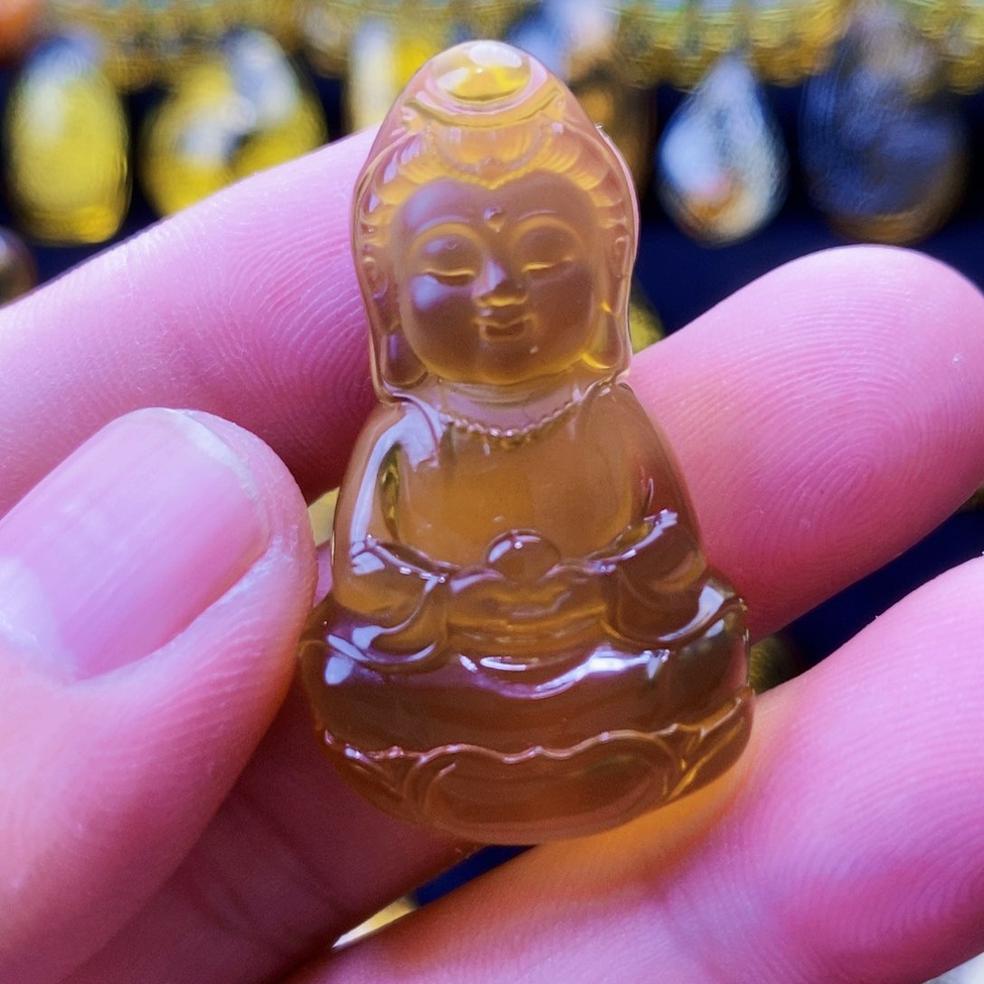 【闪购商品】蓝珀颈饰未镶嵌蓝珀雕刻件