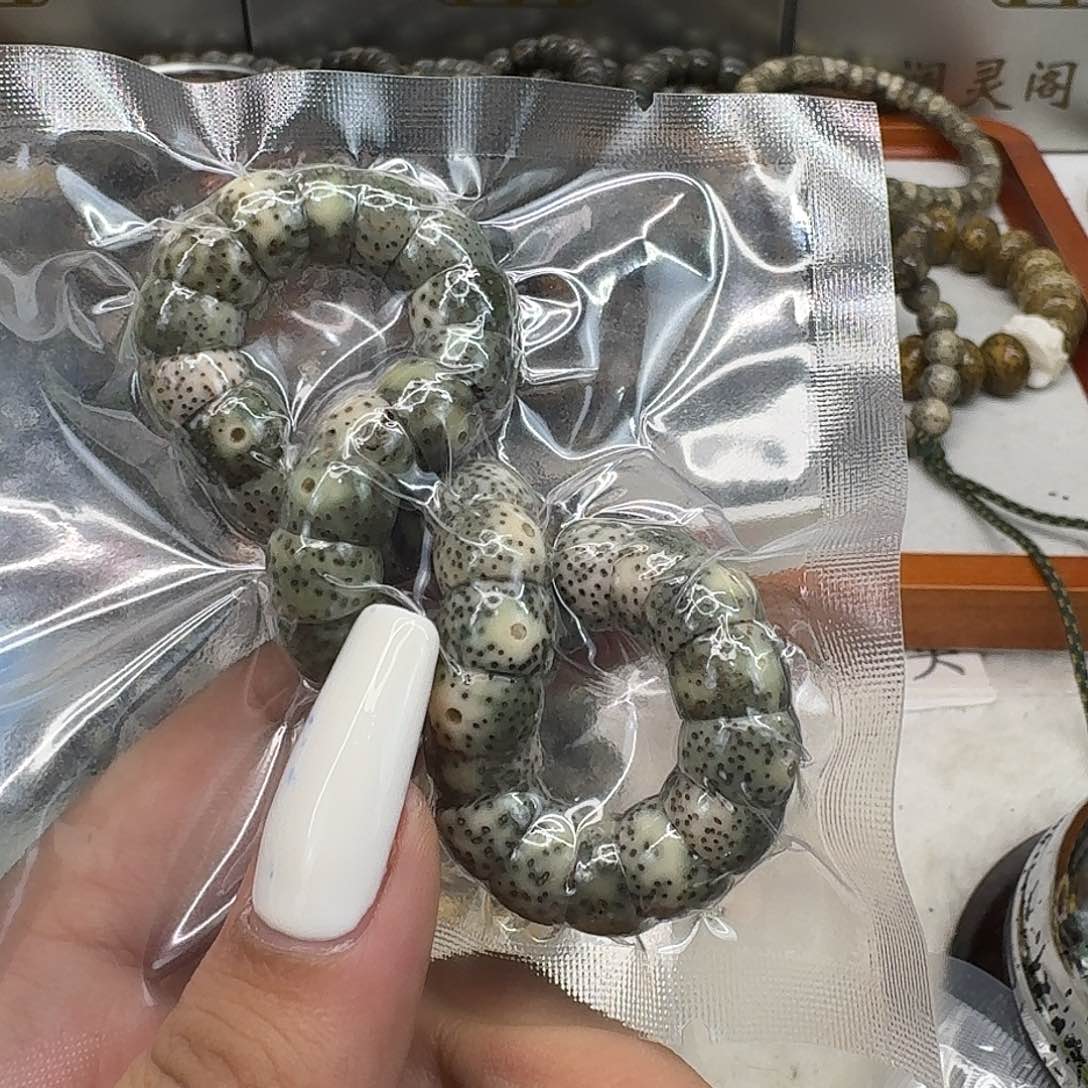 星月菩提手串13卓越星月菩提猪大肠10单圈