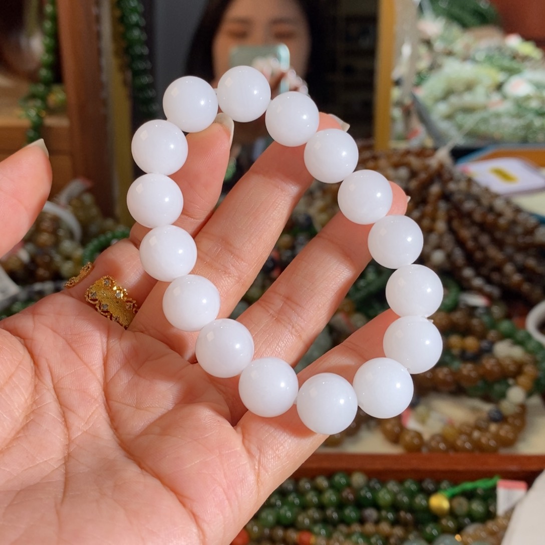 手链未镶嵌和田玉