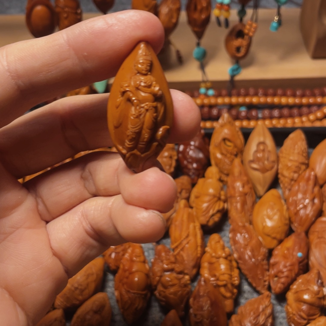 橄榄核吊坠观音888888888