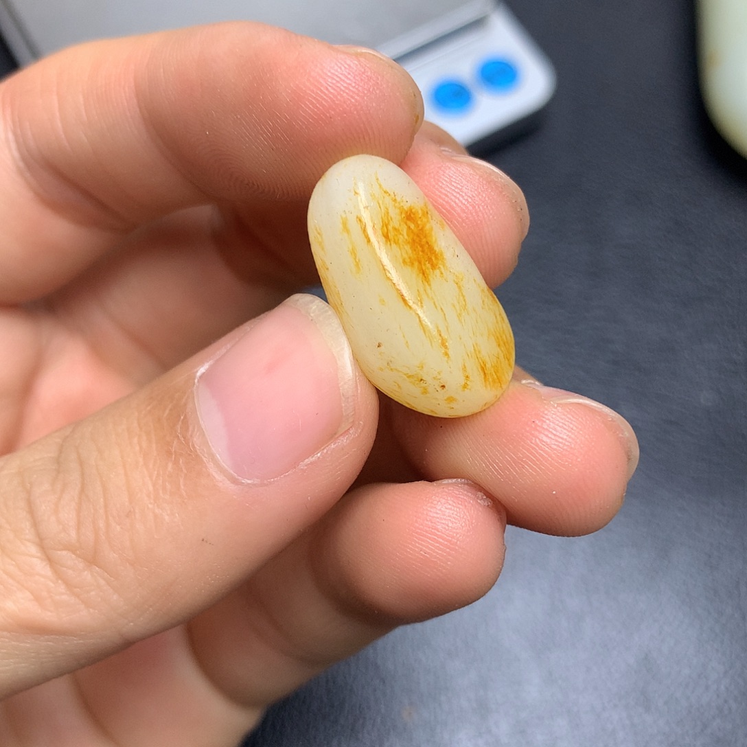 和田玉（糖玉）未镶嵌挂件