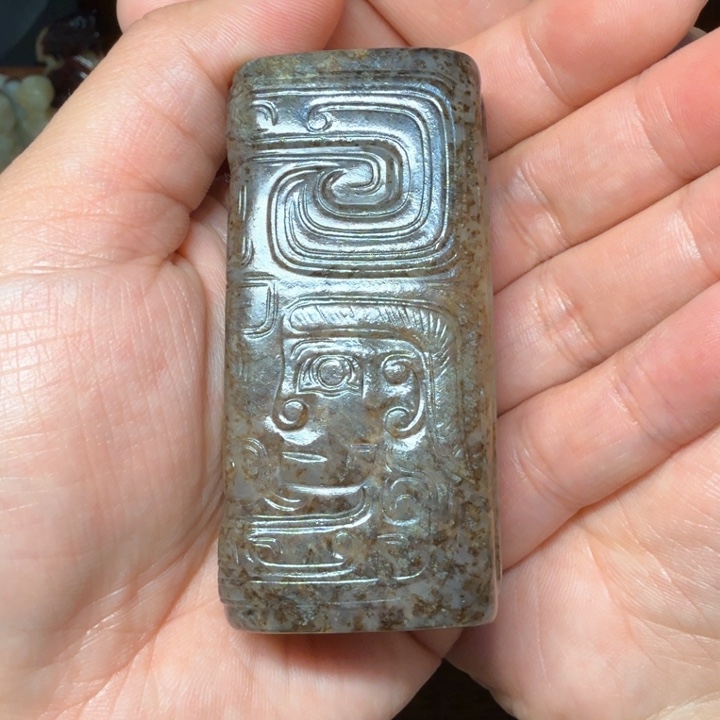 和田玉（糖玉）挂件未镶嵌星**张