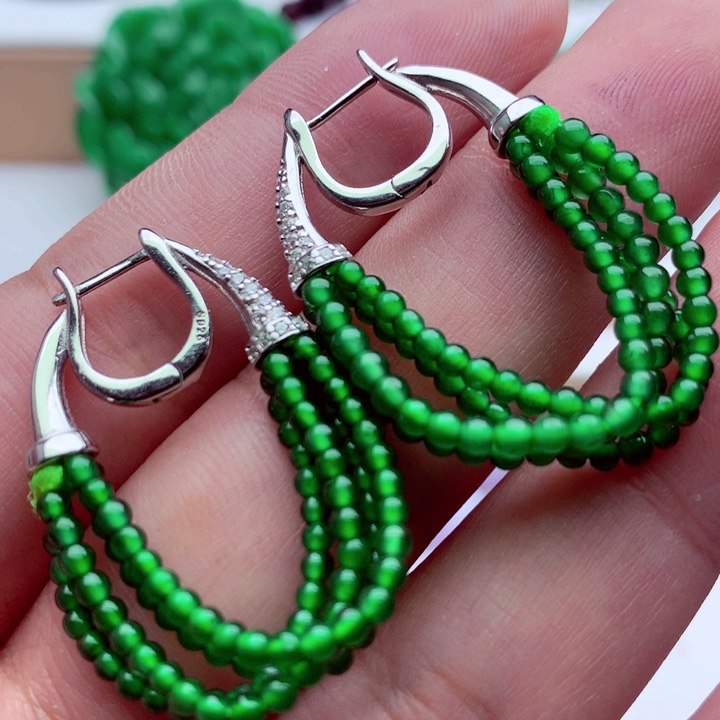 翡翠未镶嵌耳饰耳饰