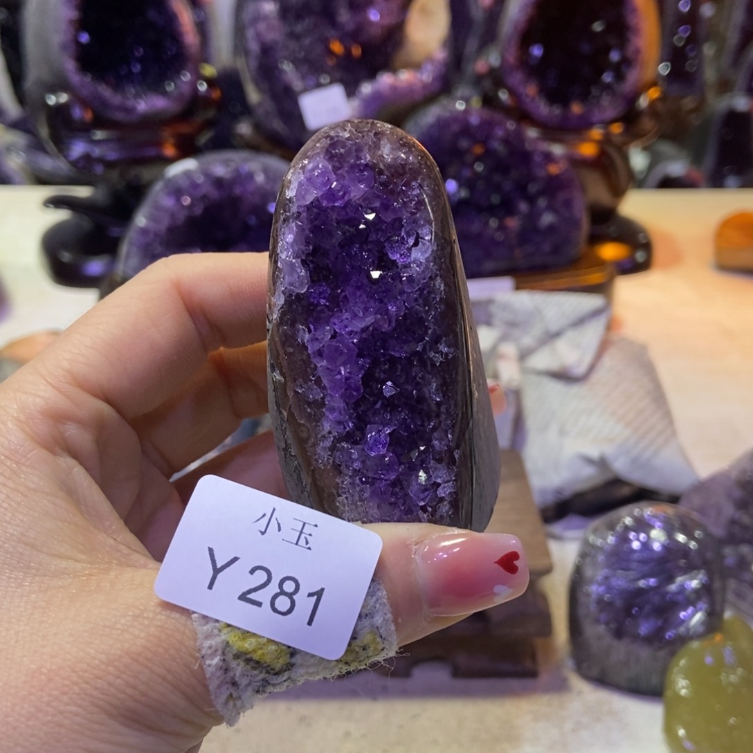 水晶摆件未镶嵌摆件