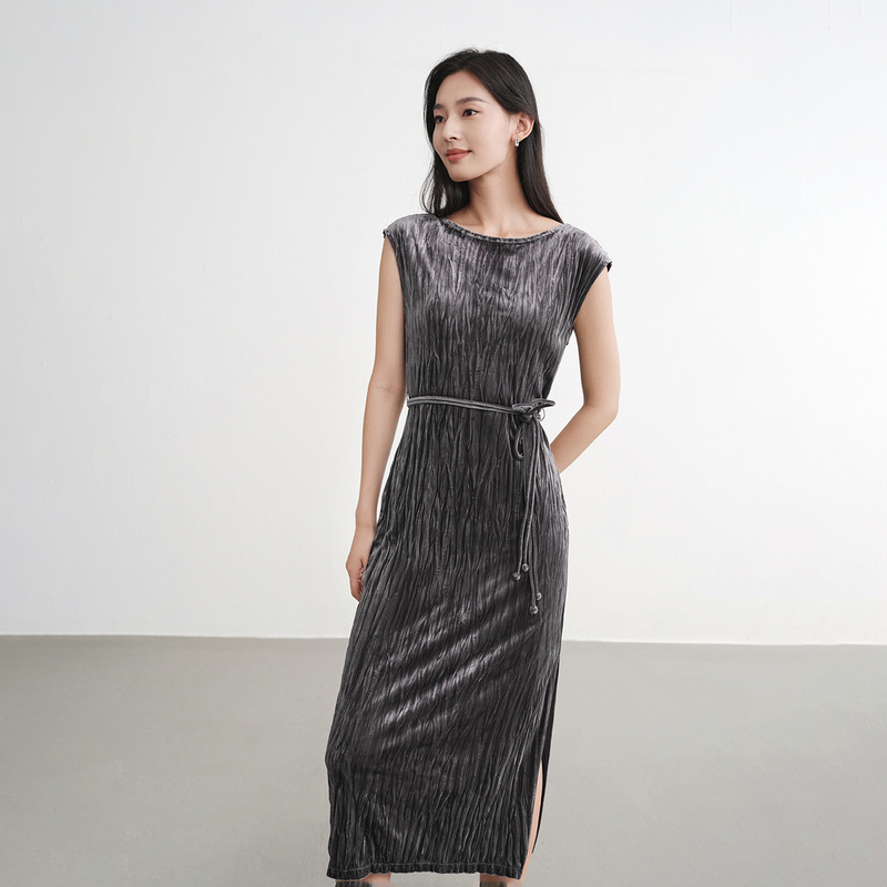 EP雅莹蓝标系列|水波纹压褶盖袖优雅丝绒连衣裙 2025早秋4507A