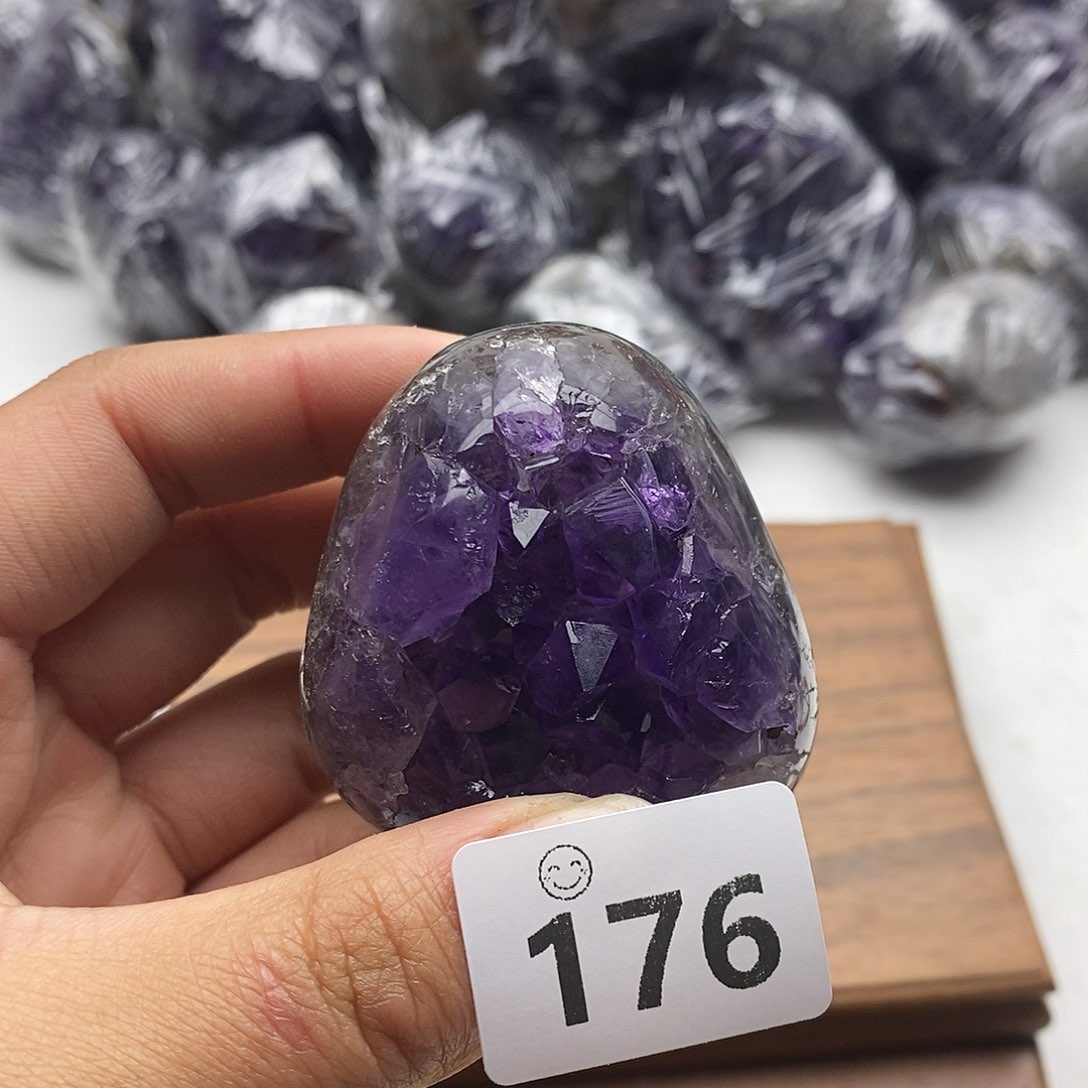 紫晶大型摆件（非配饰）未镶嵌