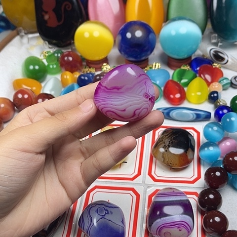 玛瑙/玉髓耳钉未镶嵌