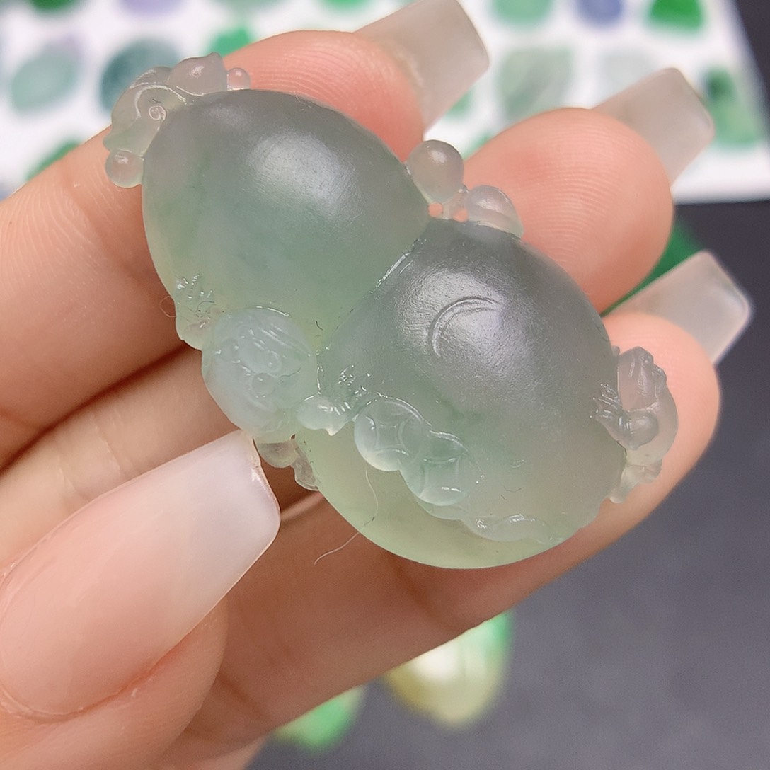 定制翡翠未镶嵌葫芦
