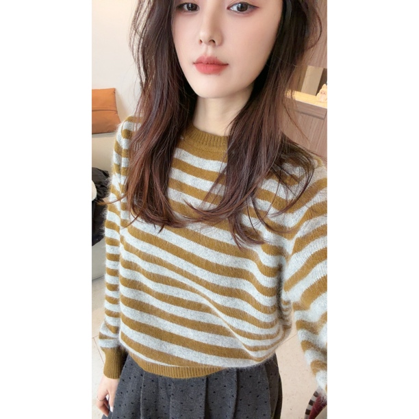 #55355 韩式休闲风格秋日长袖条纹圆领针织衫女式柔软舒适
