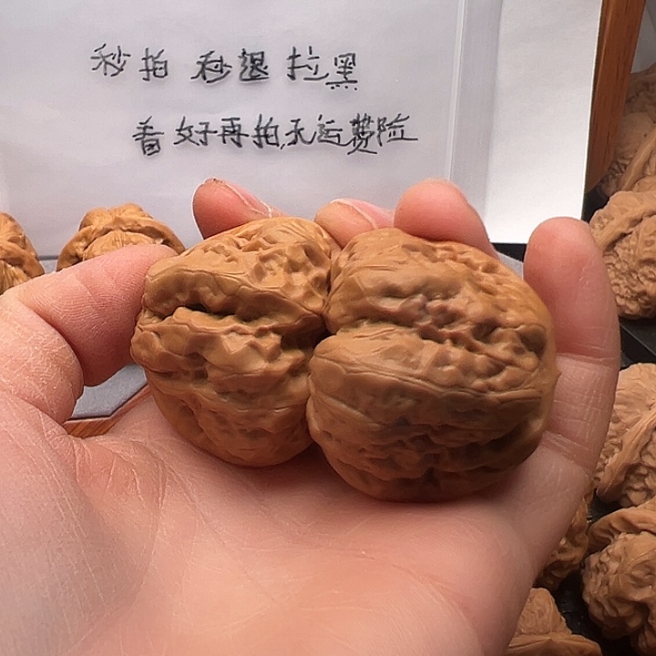 爆***者吊坠文玩核桃蛤蟆