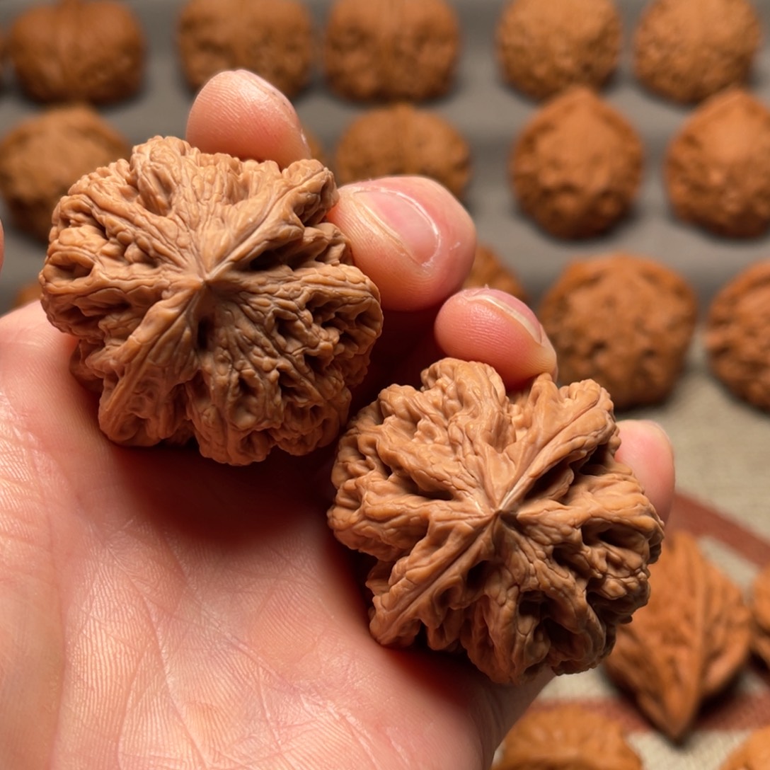 文玩核桃把件L**?40大粗筋