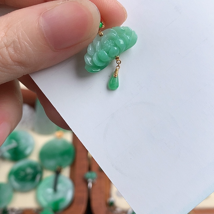 颈饰18K金镶嵌翡翠763246788