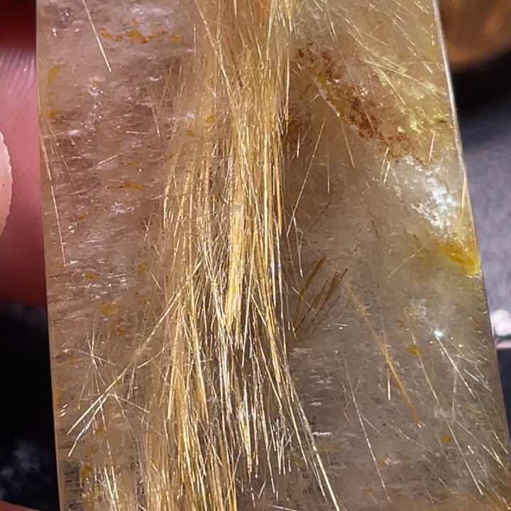 用***5发晶未镶嵌颈饰钛