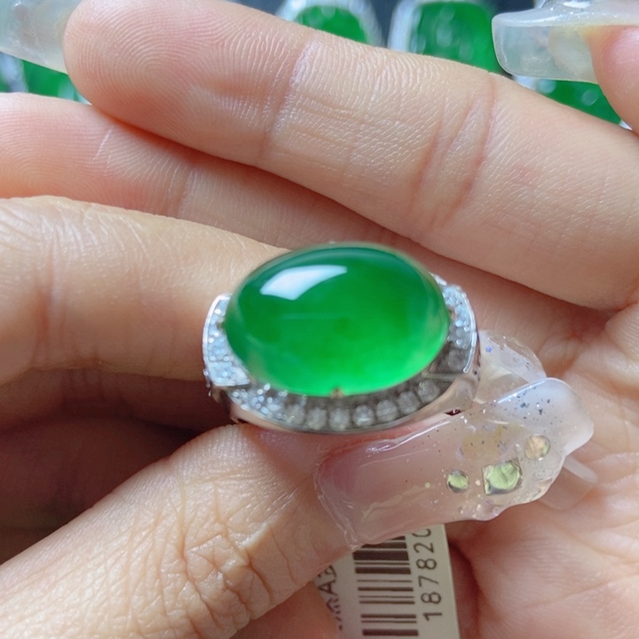 翡翠颈饰18K金镶嵌1878208。