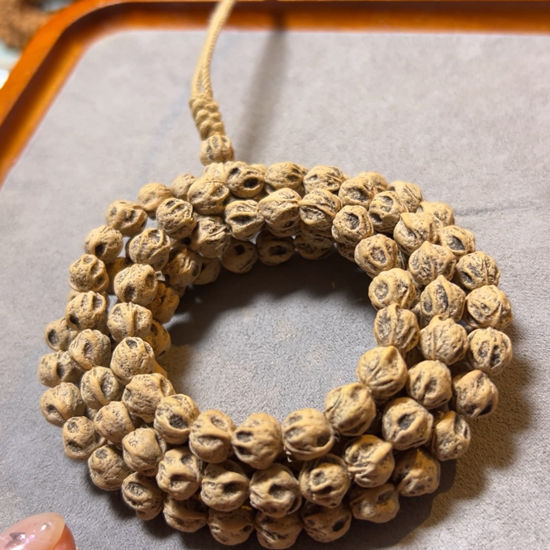 柏香籽/百香籽吊坠v****v