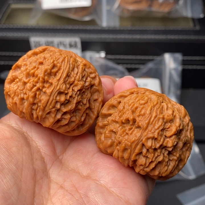 文玩核桃把件43球疆