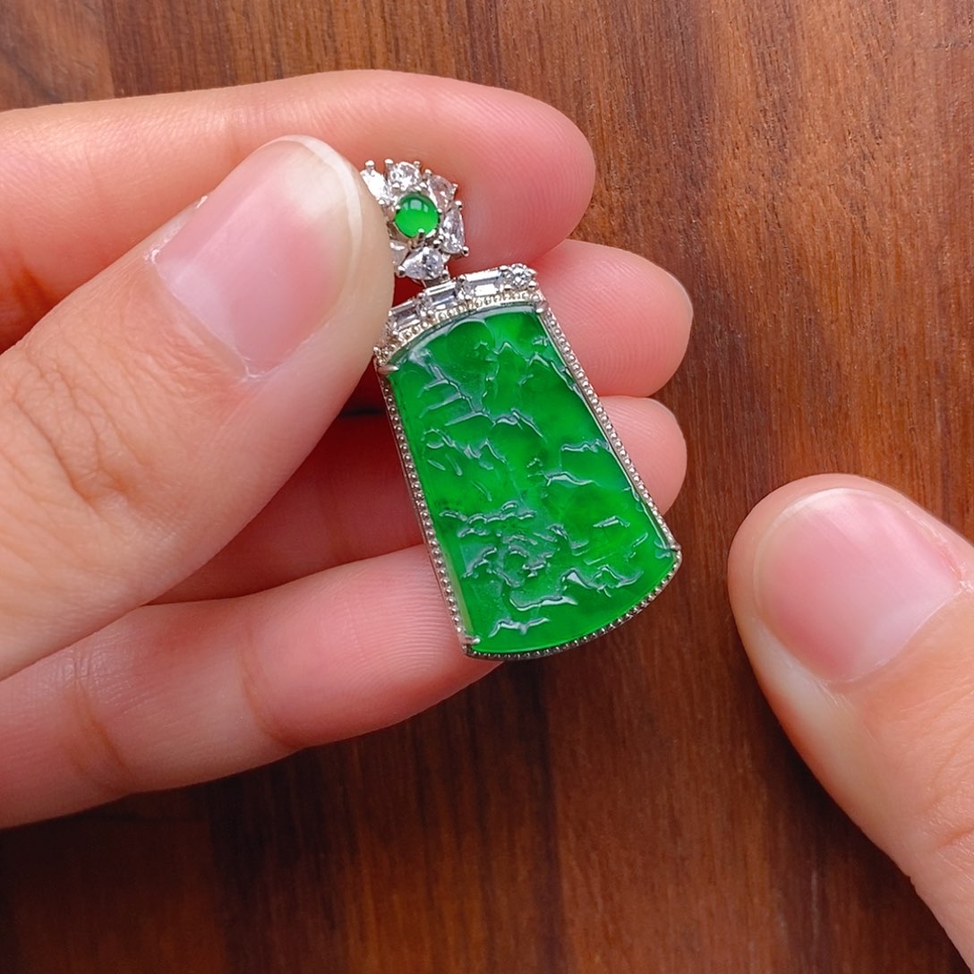 翡翠吊坠(不含链)银S925镶嵌山水