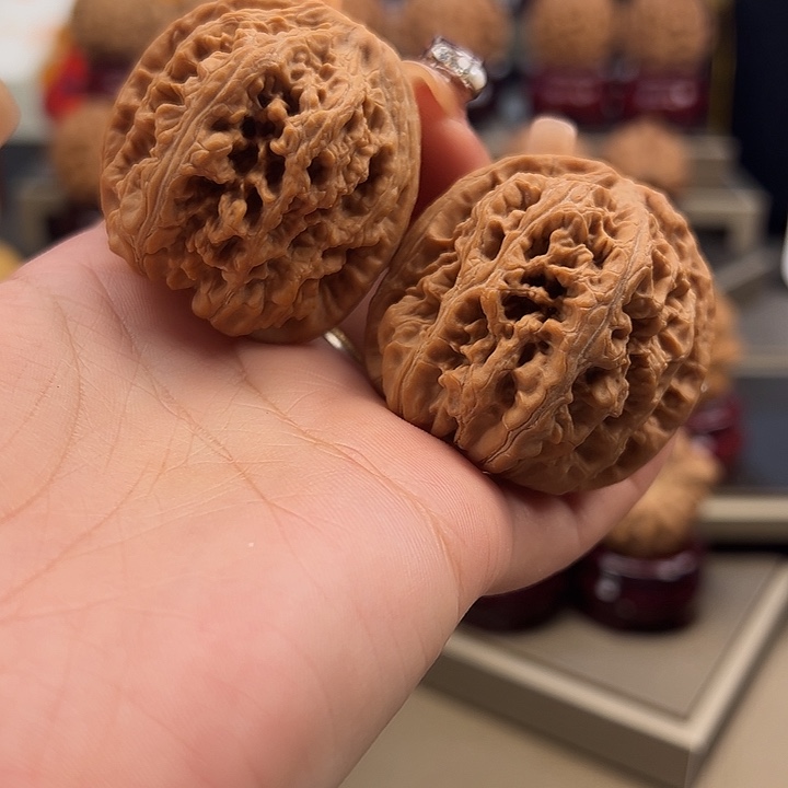 文玩核桃把件42 大 粗筋 t-011