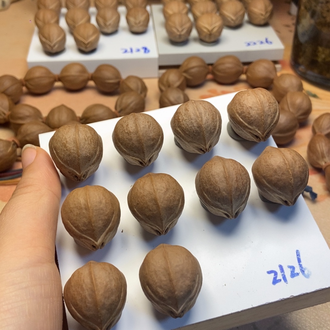 Z***y手串/手链橄榄核2126梅林铁核