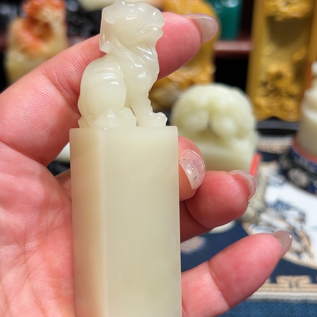 寿山石印石三**舍白芙蓉