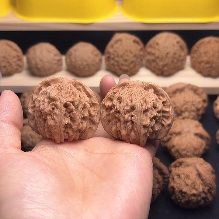 文玩核桃把件45四座楼