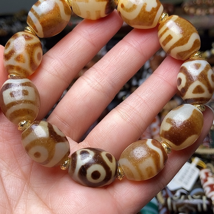 玛瑙/玉髓未镶嵌手链