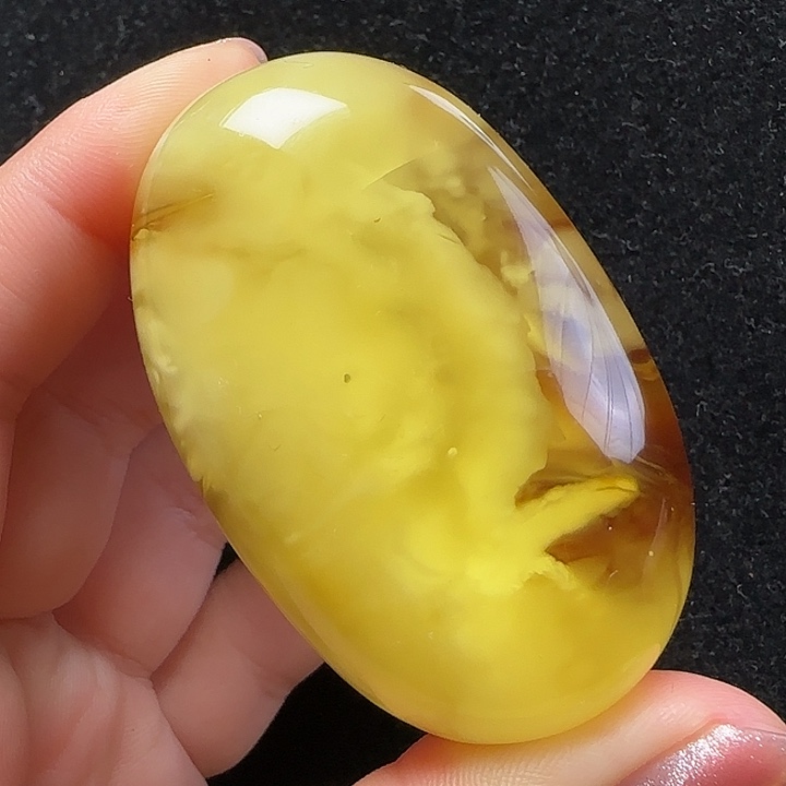 蜜蜡珠宝奇石未镶嵌