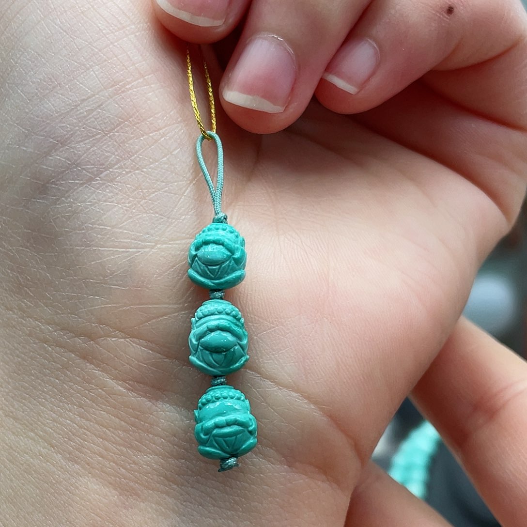 绿松石颈饰未镶嵌