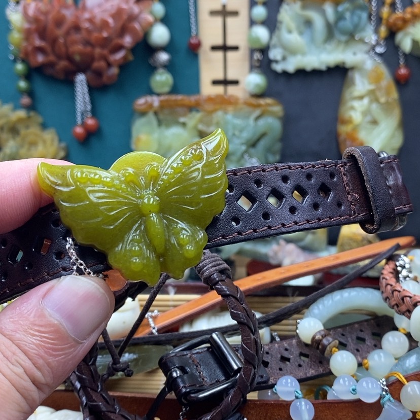 【闪购商品】蛇纹石玉手牌未镶嵌