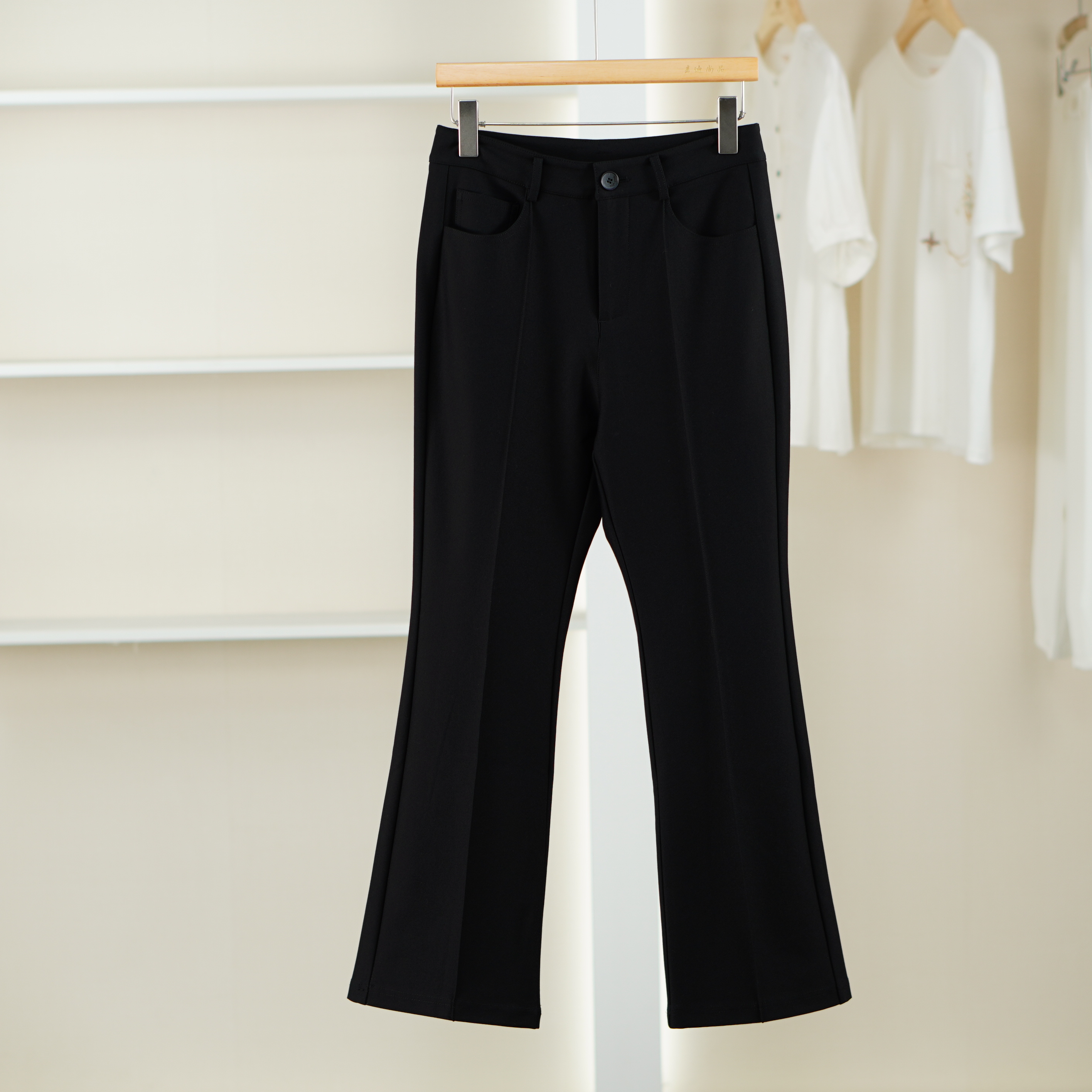 麦迪尚品【摩F】5101475 春秋时尚休闲百搭微喇裤品牌女装折扣