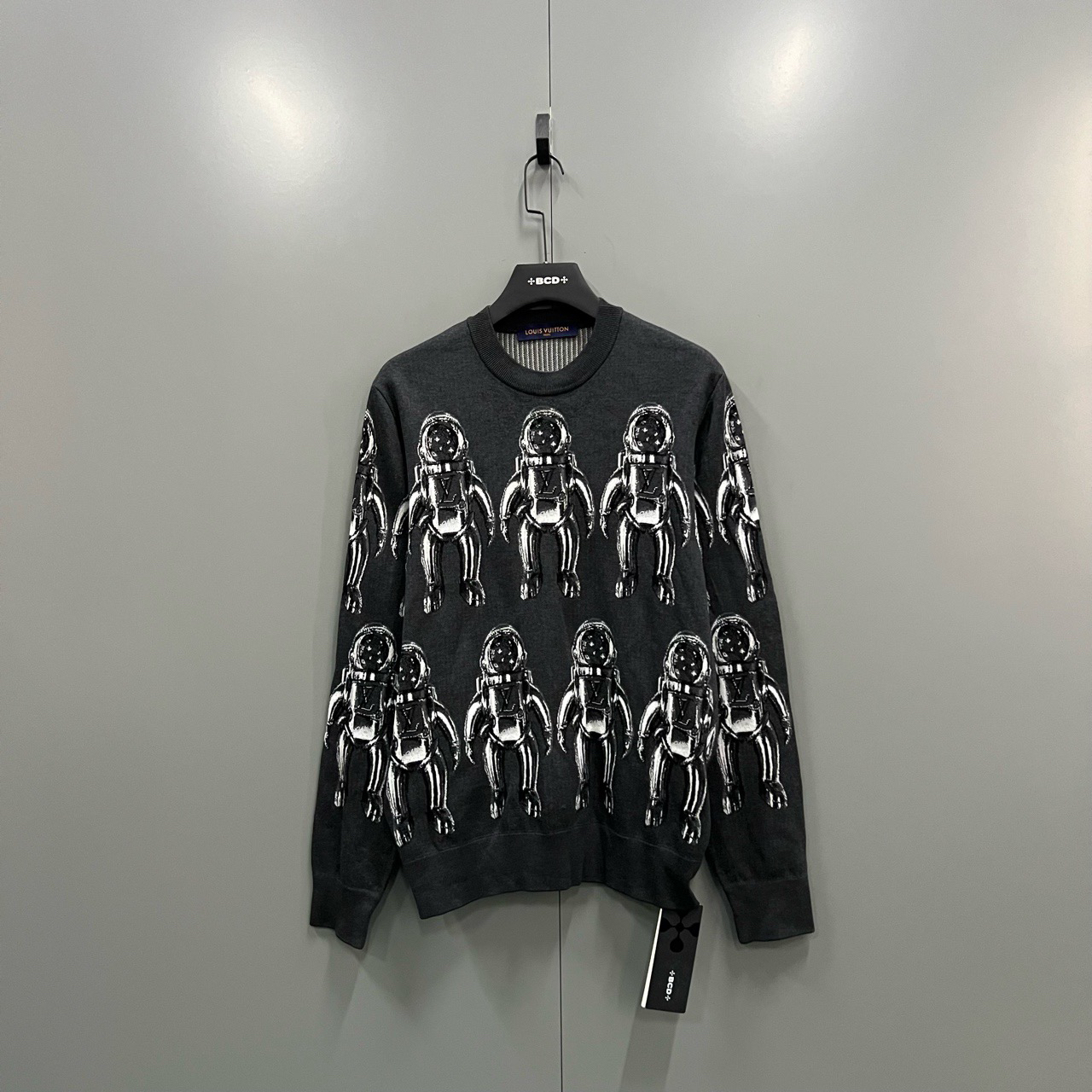 95新 LouisVuitton/路易威登 （jp）太空人印花针织卫衣 L码/