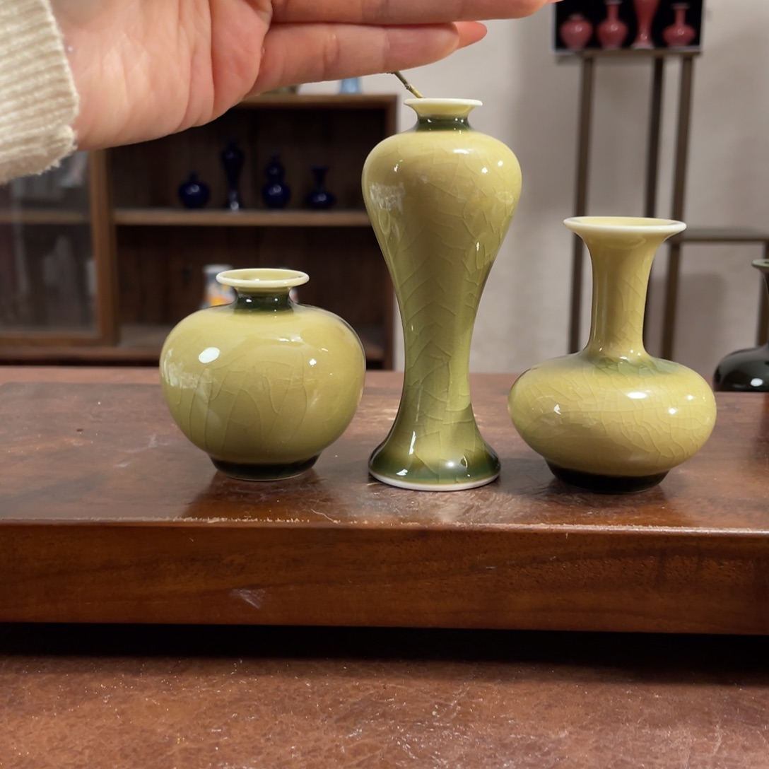 景德镇陶瓷小花瓶