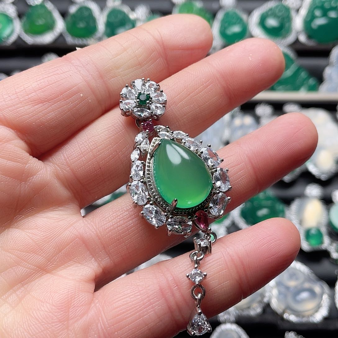 玛瑙/玉髓挂件合金