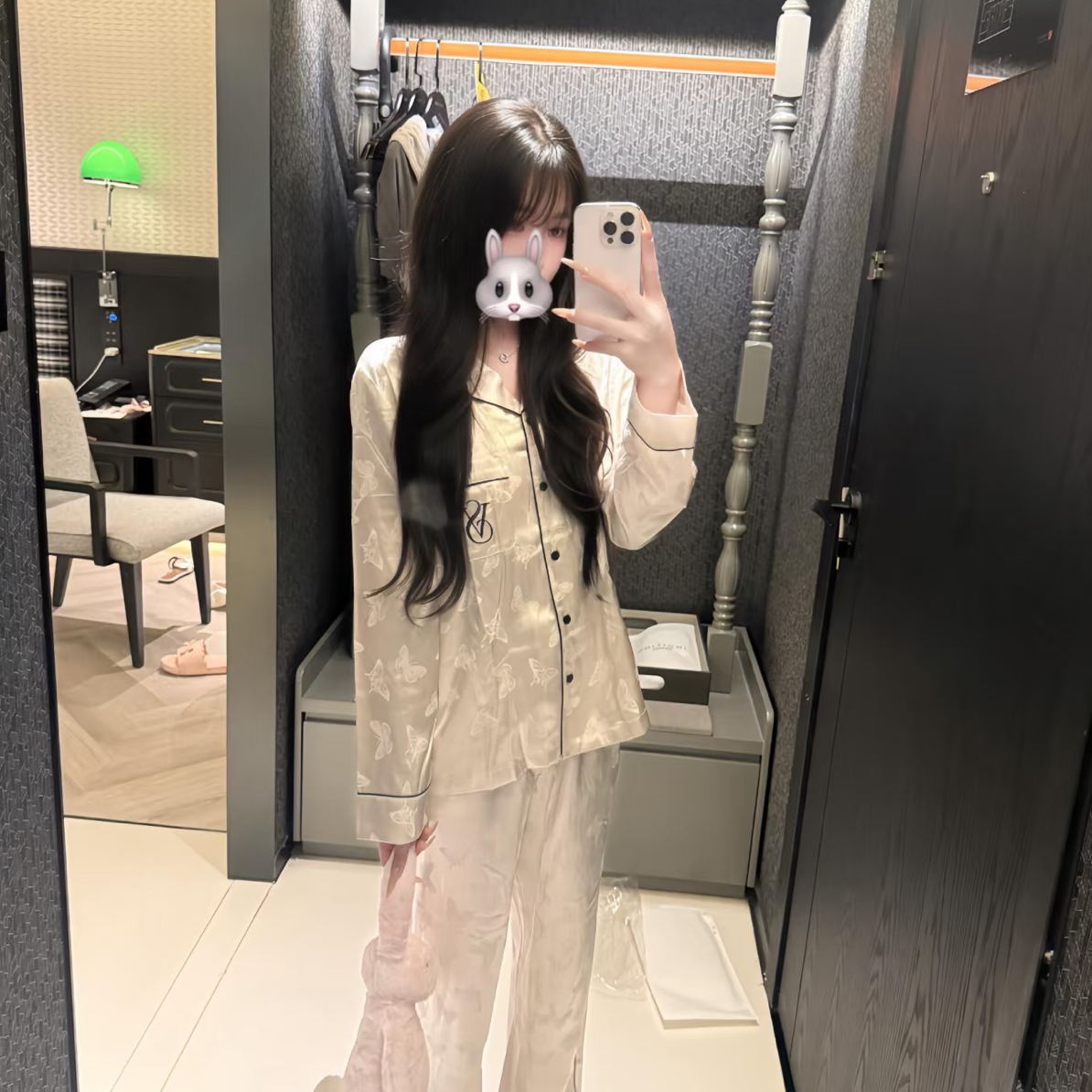 Vm同款白色蝴蝶家居服月光绸长袖长裤套装维多睡衣女