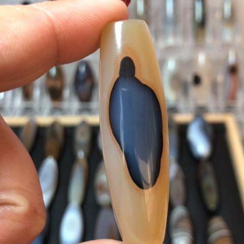 玛瑙/玉髓珠宝半成品未镶嵌