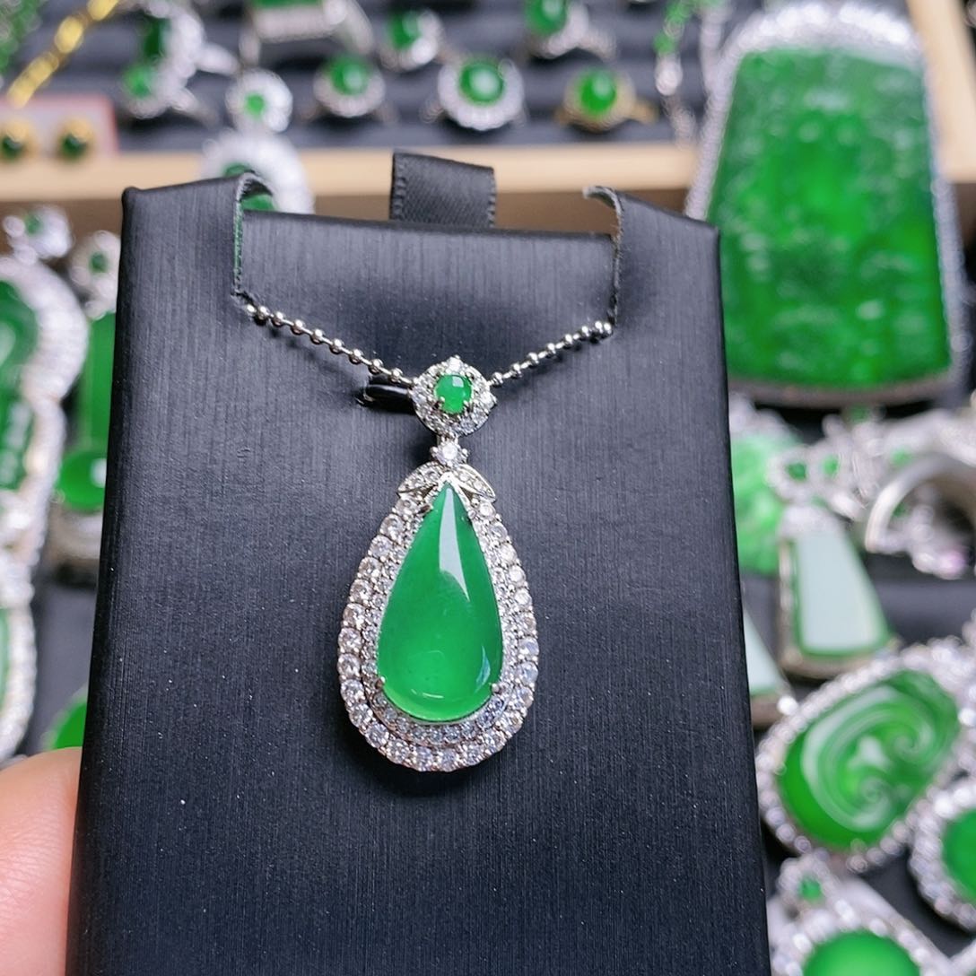 翡翠颈饰未镶嵌吊坠7