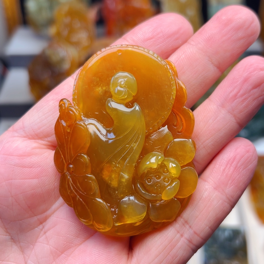 未镶嵌蛇纹石玉颈饰